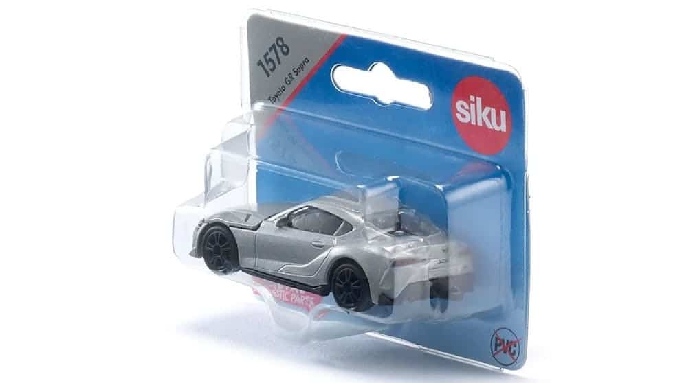 Die-cast sports car in clear blister pack with siku logo