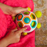 Fat Brain Toys Pop N Slide Shelly 1